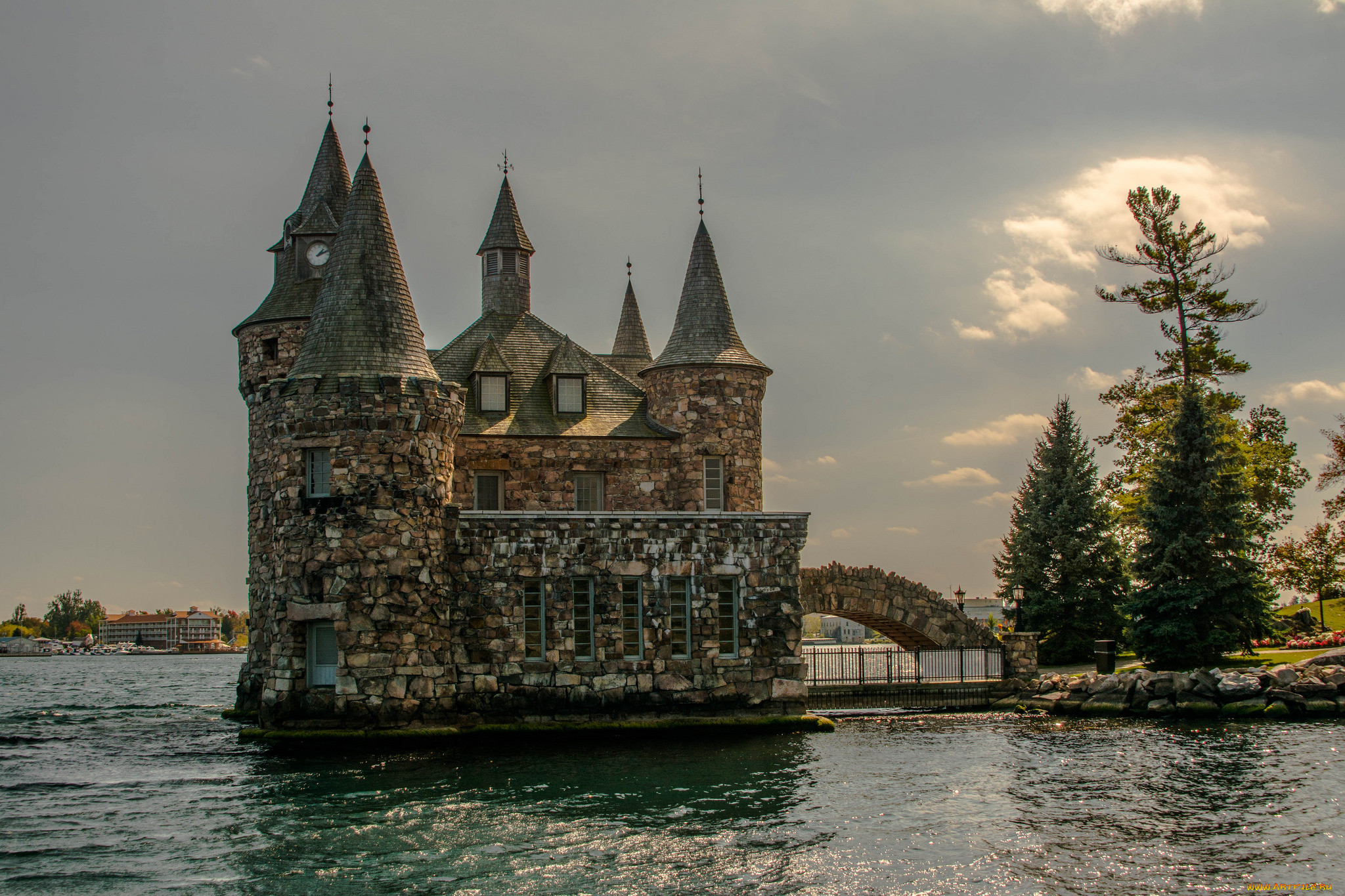 boldt castle,  thousand islands,  new york, , - ,  ,  , , , 